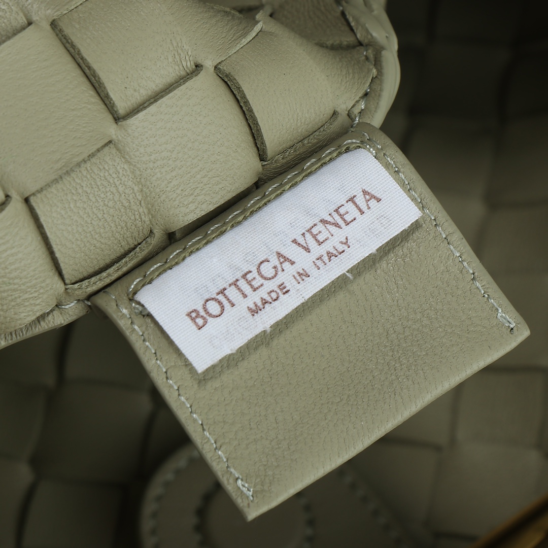 Bottega Veneta Hobo Bags